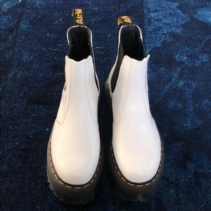 Platform White Chelsea Dr. Martens boots